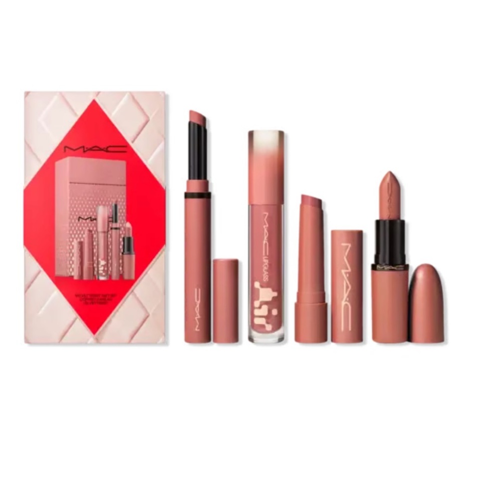 MAC Cosmetics Totally Teddy Lip Kit - Brand New